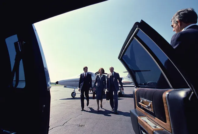 Airport Shuttle Services 650 X 440 | Shuttle Transportation Services in Florida | Private Airport Shuttle, Corporate Airport Transportation, Dinner Charters, Airport Shuttle Van, Business Travel Shuttle, Hotel Airport Shuttle